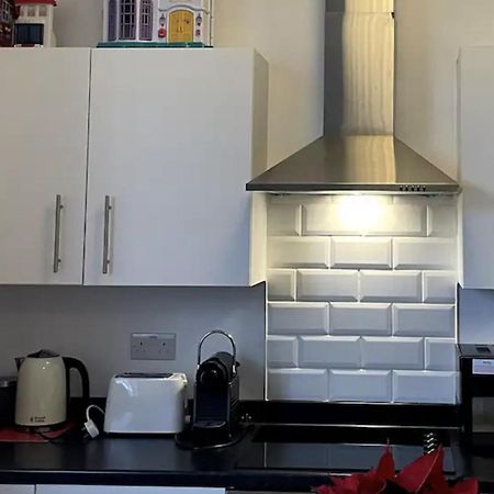 Lovely Flat In Central Лондон Экстерьер фото